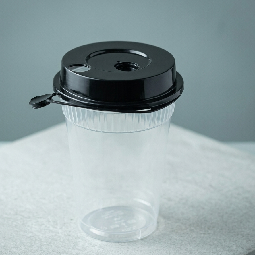 Shake Glass with Lid 300 ml (PIPL sipper glass)