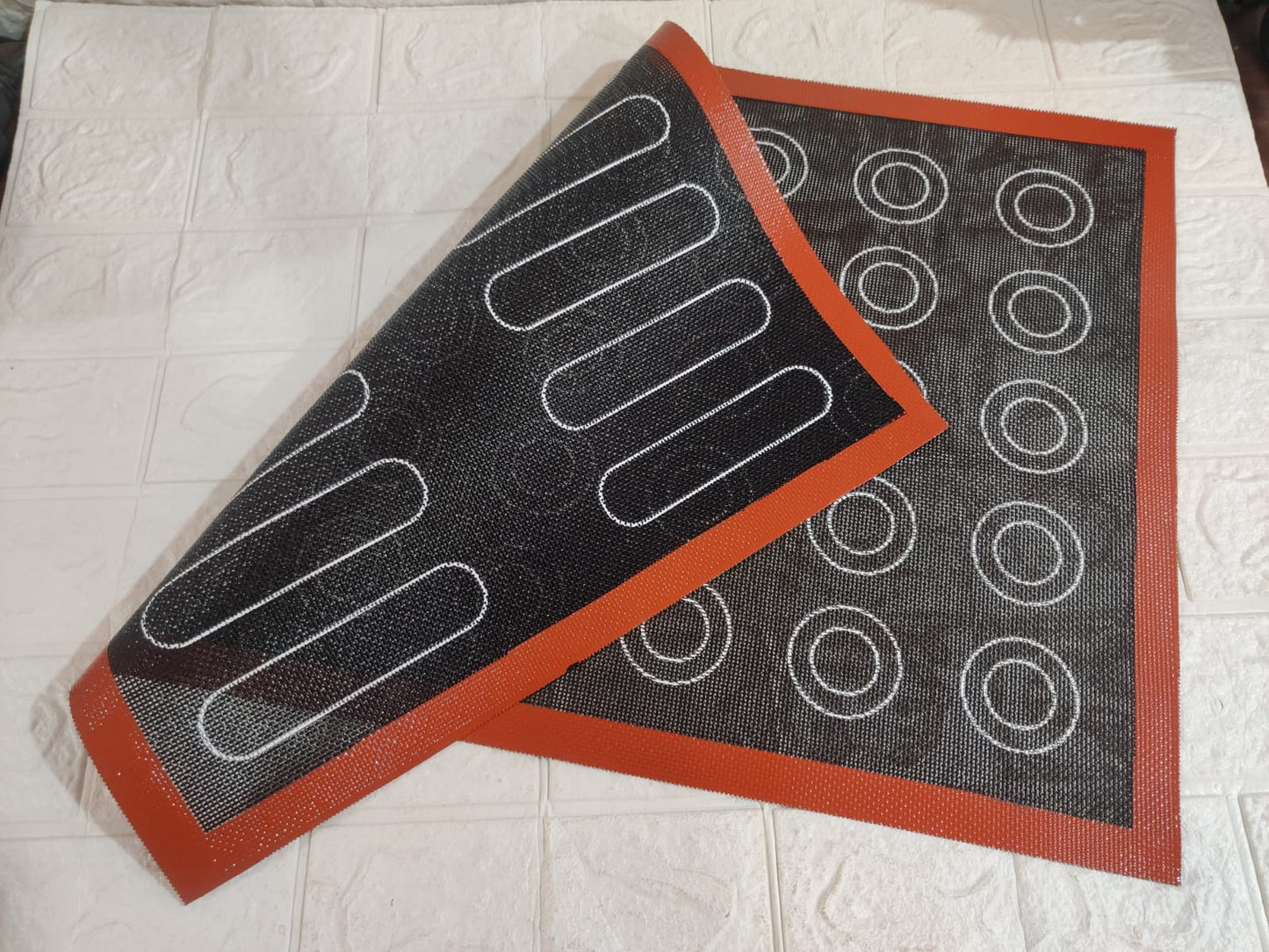 Macron and Honey Bell Mat Size - 23.5 X16 Inch Macron -35 . Honey Bell -20