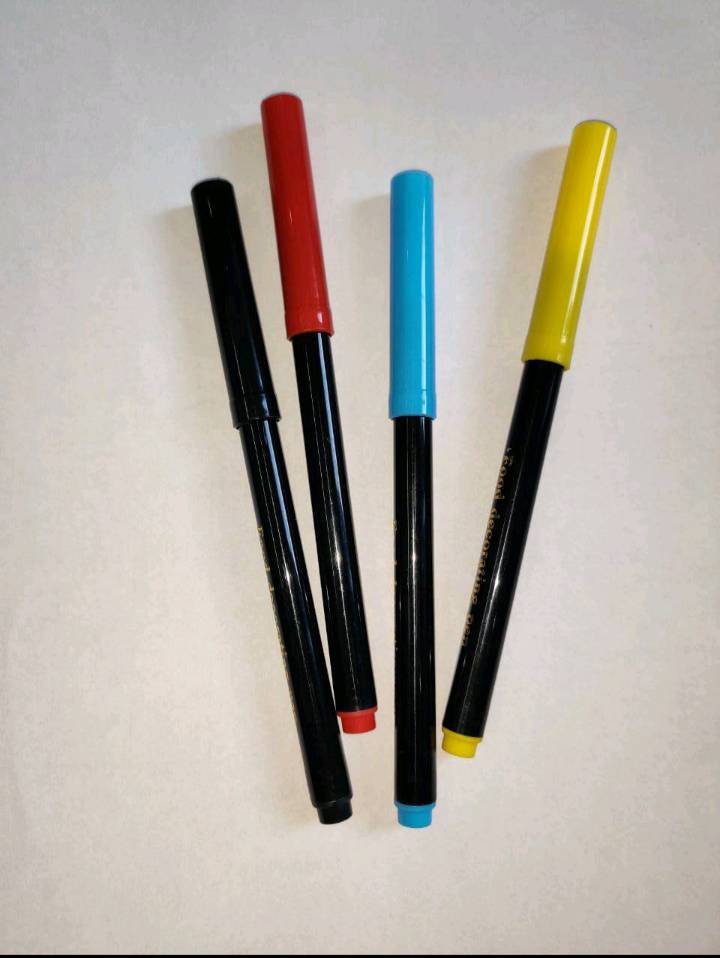 Edible Color Marker Pen set of 4 With Black