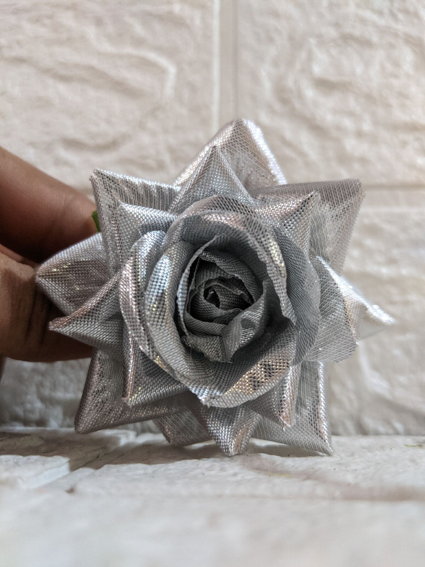 Artificial rose flower silver