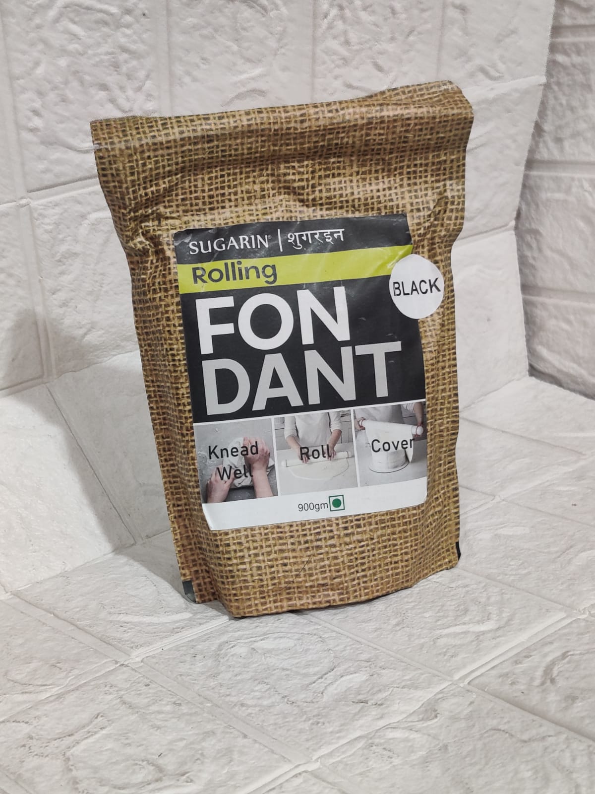 Sugarin Rolling Fondant Black 900 Gm