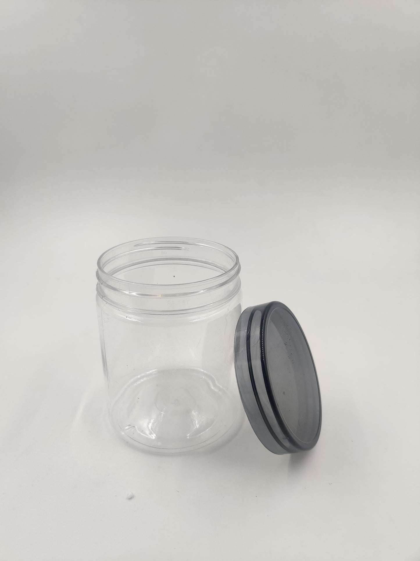 Pet jar (plastic) 500ml