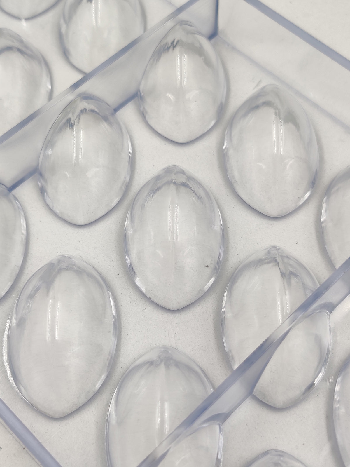 Lotus Shape Poly Carbonate Chocolate Mould 21 Cavity