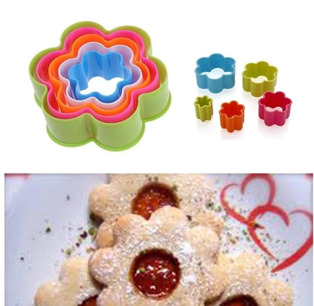 Flower Shape Cookie Cutter 

Set of 5