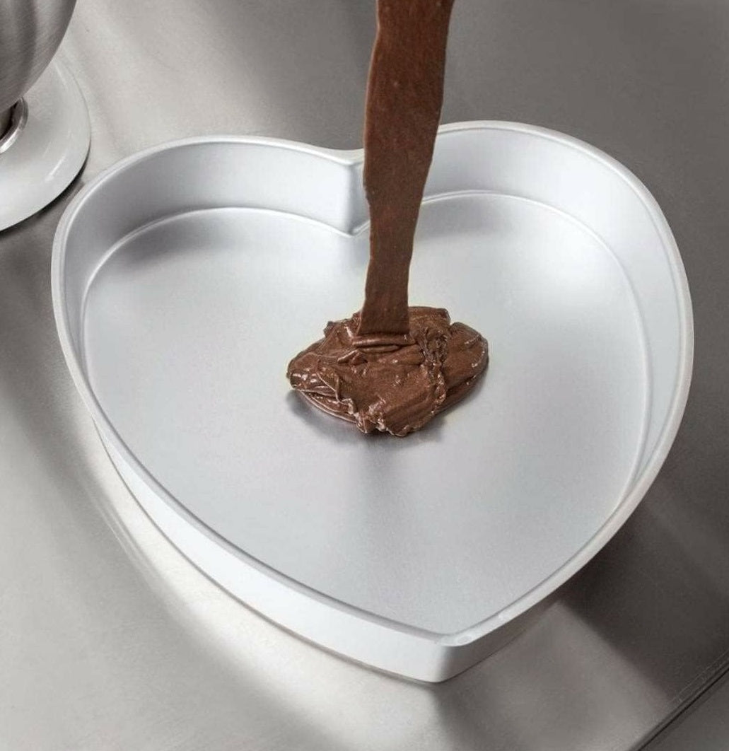 Heart Cake Mould set of 3    Size- 6inch,7inch,8inch