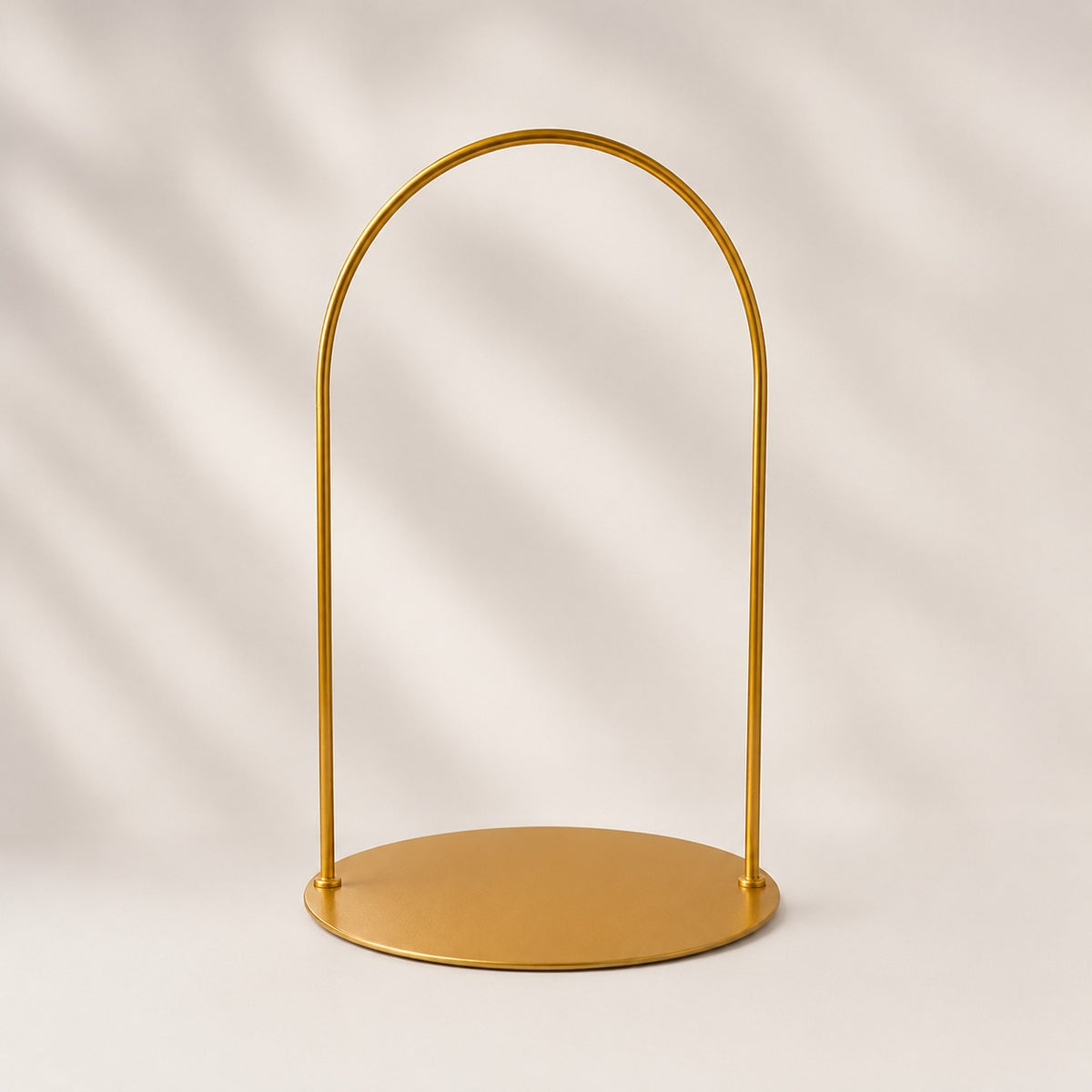 Loop Metal Cake Stand (height-18 inch)
