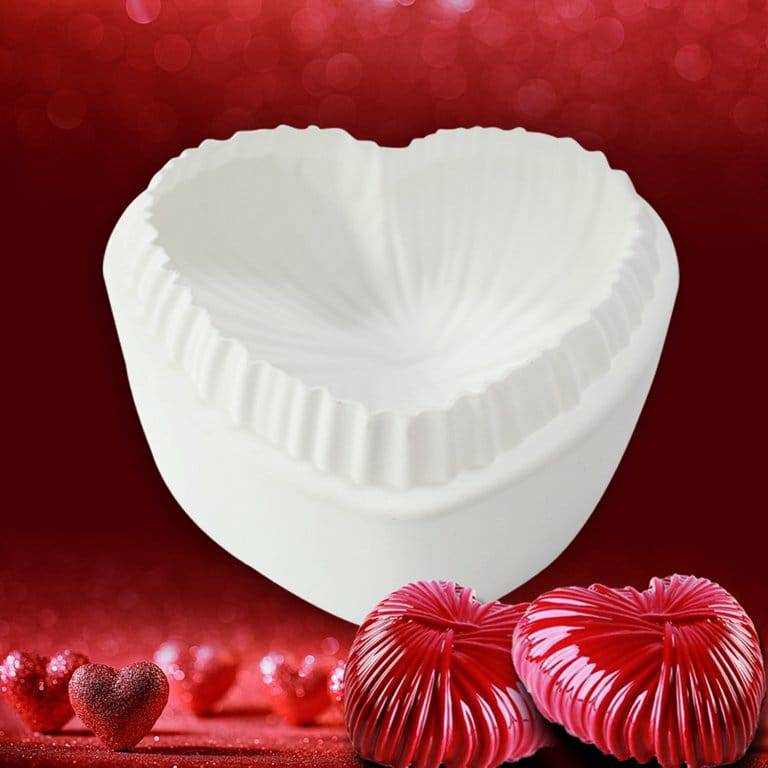 SINGLE KNITTING WOOL HEART MOUSSE CAKE MOLD