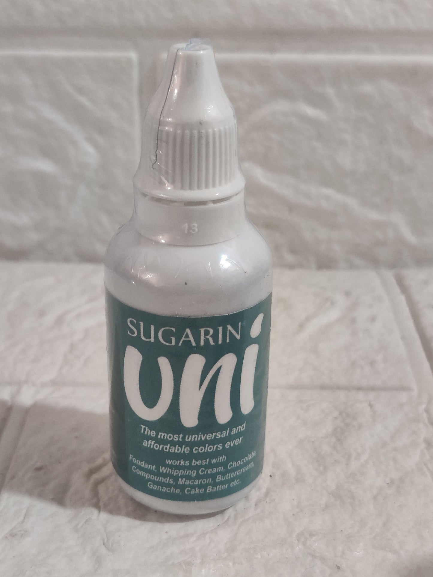 Sugarin Uni Aqua colour 
30ml